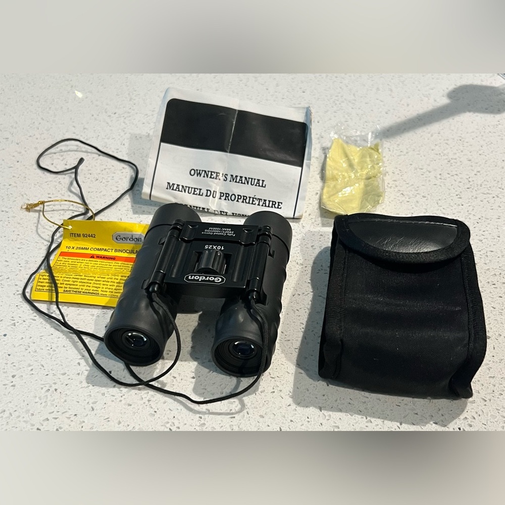 Pair of Gordon 10x25 Compact Binoculars.